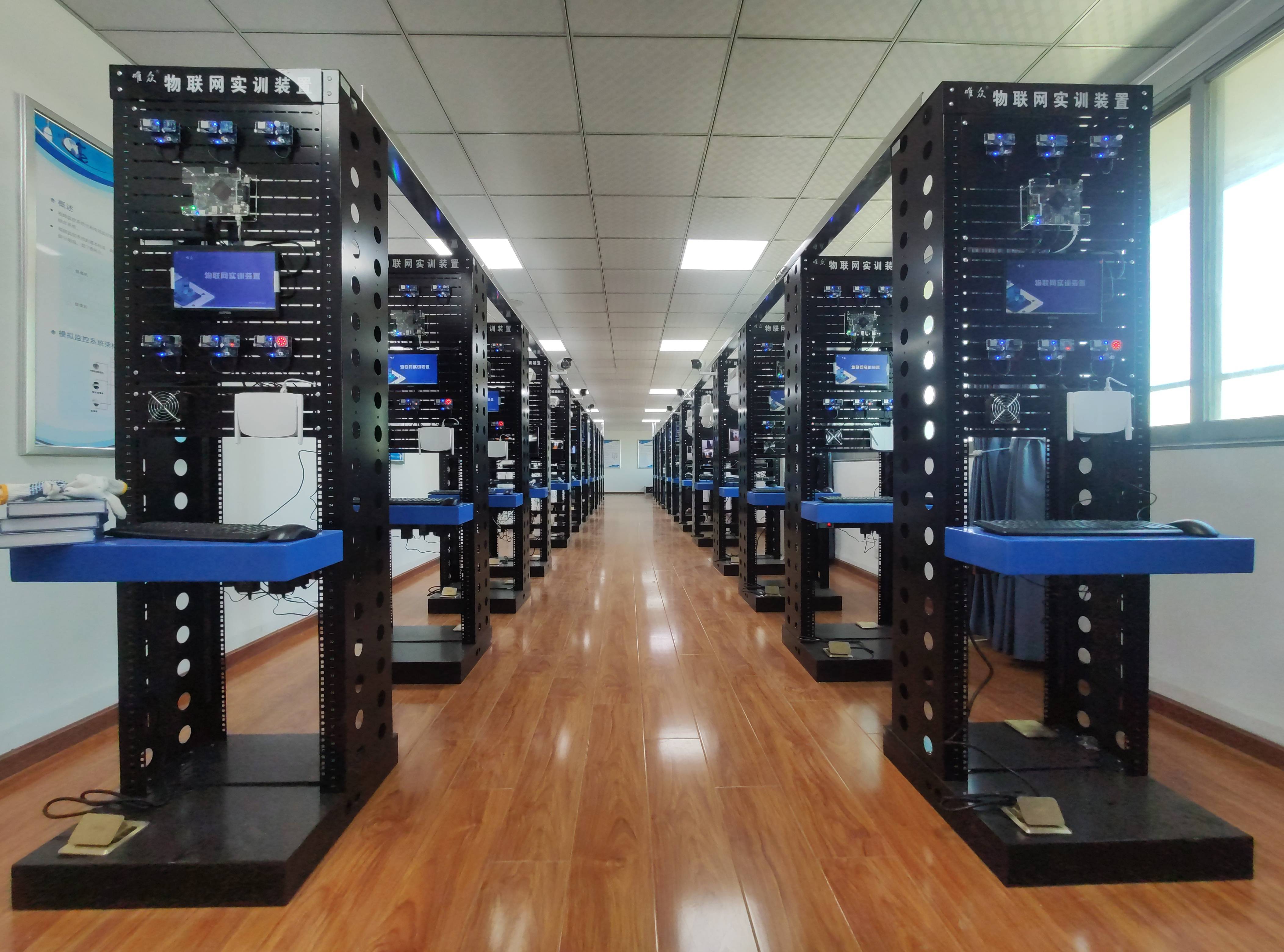 物业智能化浪潮 建筑智能化控制设备的发展趋势与未来展望